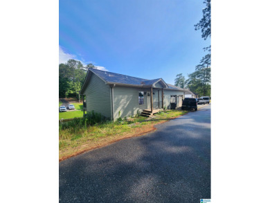 Lake Martin Home For Sale in Alexander City Alabama