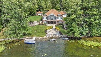 Hemmingway Lake Home For Sale in Otter Lake Michigan