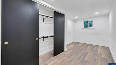 Welcome to this charming manufactured home featuring 2 bedrooms