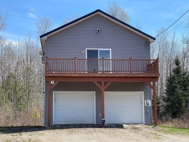 Private and economical 2 bedroom home, sits on 4.01 +/- acres - photo 1