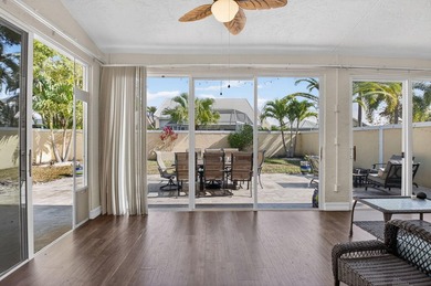 Nice home in the desirable Aberdeen CC. This home has a side - photo 31