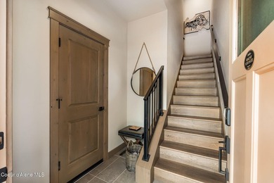 Luxury, one-of-a-kind ski-in/ski-out townhome at Schweitzer - photo 6