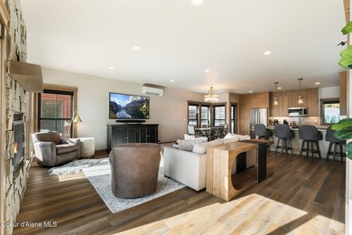 Luxury, one-of-a-kind ski-in/ski-out townhome at Schweitzer - photo 9