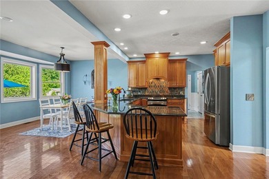 Nestled in one of Webster's most sought-after neighborhoods - photo 15