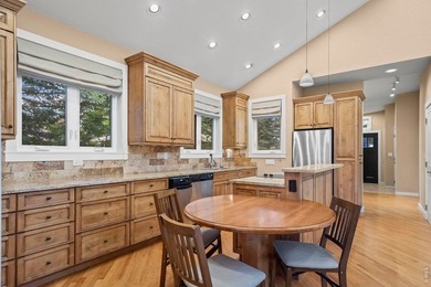 MULTI-GENERATIONAL LIVING OPPORTUNITY!! Welcome to 4398 Carter - photo 30