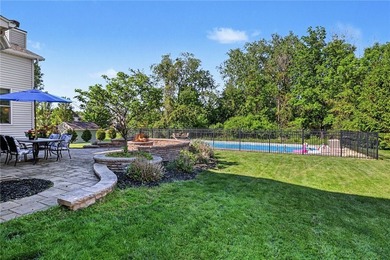 Nestled in one of Webster's most sought-after neighborhoods - photo 37