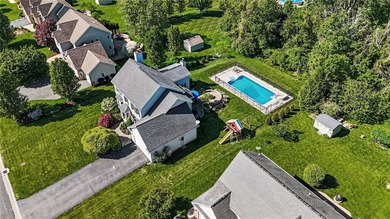 Nestled in one of Webster's most sought-after neighborhoods - photo 41