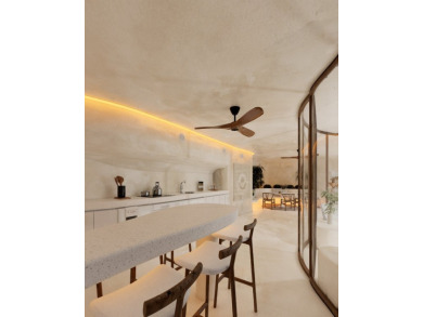 Spanning 3,500 square feet, this meticulously designed villa - photo 6