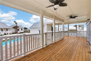 Property Description: Spoonbill Bay is a luxury bay side home - photo 6