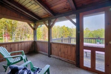 Exceptional 4 bedroom, 3.5 bath log home on 33 plus acres - photo 19