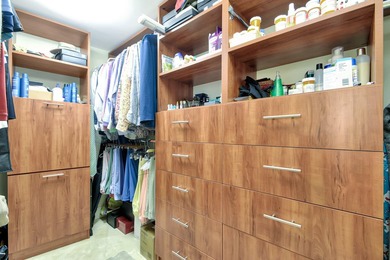 ***RARELY ON THE MARKET***STUNNING 2 BEDROOM, 2 BATHROOM - photo 32