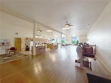 Welcome to a rare opportunity in downtown Higginsville--a