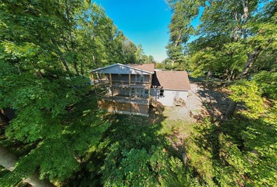 The lake is calling! Discover tranquility & luxury in this - photo 3