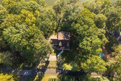The lake is calling! Discover tranquility & luxury in this - photo 6