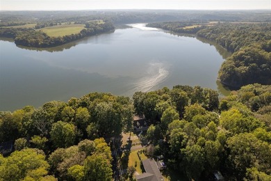 The lake is calling! Discover tranquility & luxury in this - photo 7