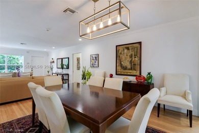 Completely remodeled 3/2 Coral Gables home on charming Catalonia - photo 12