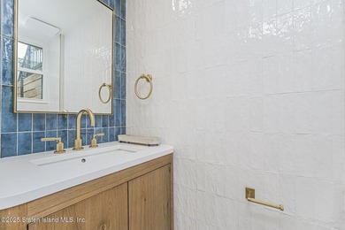 Welcome to 645 Carroll Street! This stunning and impeccably - photo 21