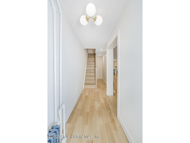 Welcome to 645 Carroll Street! This stunning and impeccably - photo 25