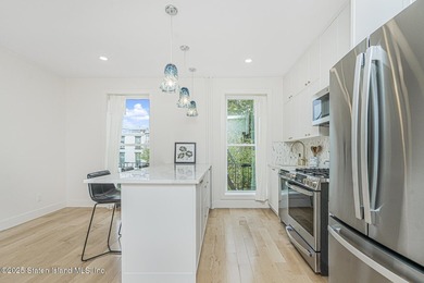 Welcome to 645 Carroll Street! This stunning and impeccably - photo 29