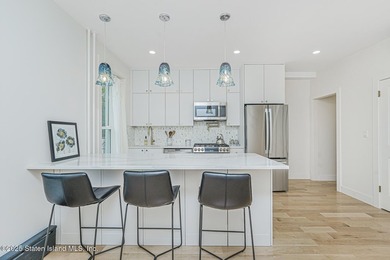 Welcome to 645 Carroll Street! This stunning and impeccably - photo 31