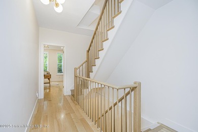 Welcome to 645 Carroll Street! This stunning and impeccably - photo 38