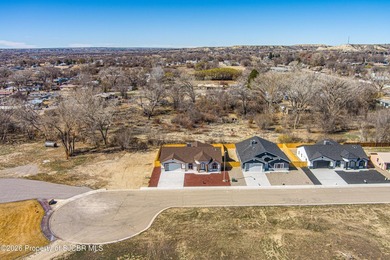 Stunning brand new Spanish Modern construction located in a - photo 41