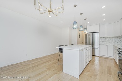 Welcome to 645 Carroll Street! This stunning and impeccably - photo 46