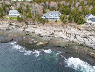 Set on Maine's bold coast, this four-bedroom - photo 4