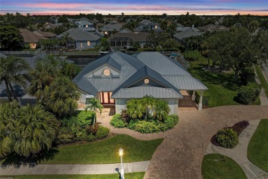 Manatee River Home Sale Pending in Bradenton Florida