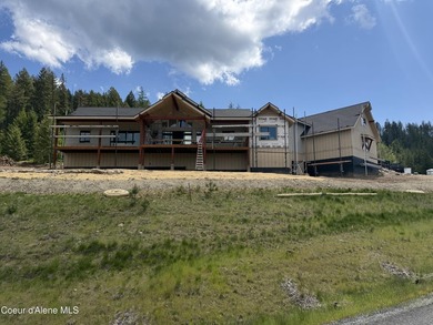 Experience elevated North Idaho living in this exceptional - photo 2