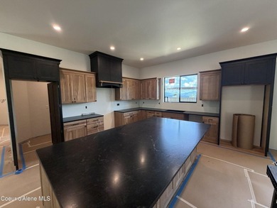 Experience elevated North Idaho living in this exceptional - photo 4