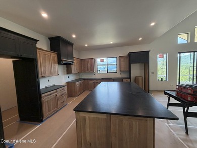 Experience elevated North Idaho living in this exceptional - photo 5