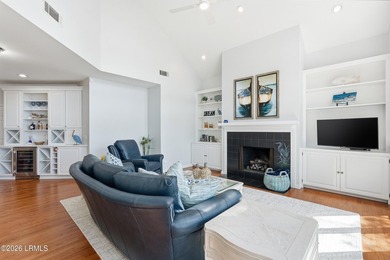 Ooo la la! Newly Renovated, Open Concept and a SHOW STOPPER! - photo 20