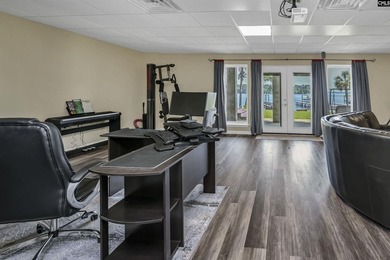 Rare find: Lake Murray waterfront living with big water, big - photo 28