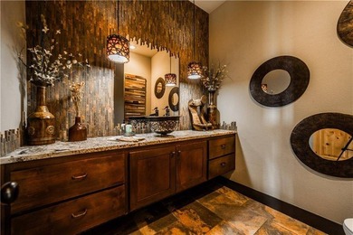 Stunning 40-acre one-of-a-kind equestrian estate with panoramic - photo 10