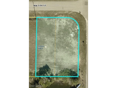 (private lake, pond, creek) Lot For Sale in Cape Coral Florida