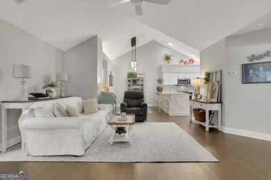 Beautifully updated and completely turnkey ranch home in the - photo 9