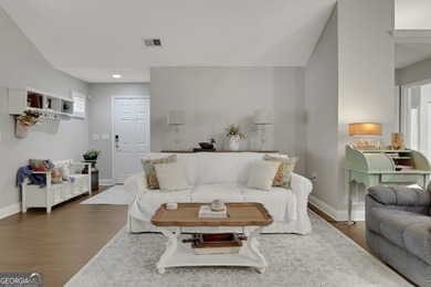 Beautifully updated and completely turnkey ranch home in the - photo 10
