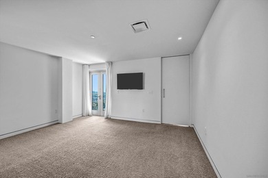 A rare opportunity to own an entire floor in one of Banker's - photo 19