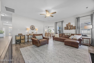 Space, flexibility, and an unbeatable location...this home truly - photo 22