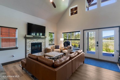 Stunning views are yours in this upscale Dover Bay bungalow - photo 1