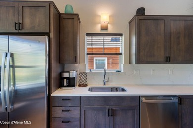 Stunning views are yours in this upscale Dover Bay bungalow - photo 8