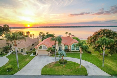 Lake Juliana Home For Sale in Auburndale Florida