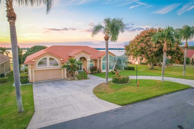 Lakefront Home on gorgeous Lake Juliana!! Over 3350 heated - photo 2