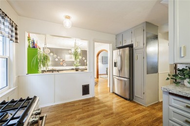 Welcome to 98 Wimbledon Road, where timeless architecture - photo 13