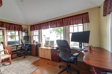 Enjoy breathtaking views overlooking Huntington Bay from this - photo 14