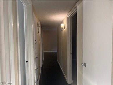 Welcome to this beautiful move-in-ready 3 bedroom 2 bath 1761 sq - photo 21
