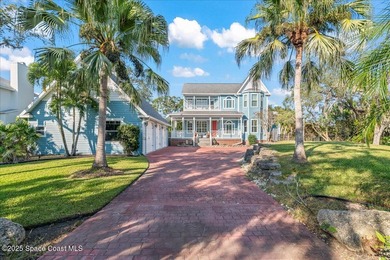 (private lake, pond, coastal) Home For Sale in Merritt Island Florida
