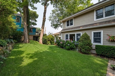 Enjoy breathtaking views overlooking Huntington Bay from this - photo 24
