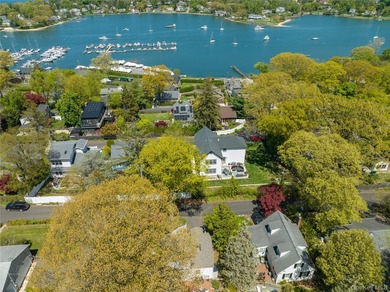 Enjoy breathtaking views overlooking Huntington Bay from this - photo 27